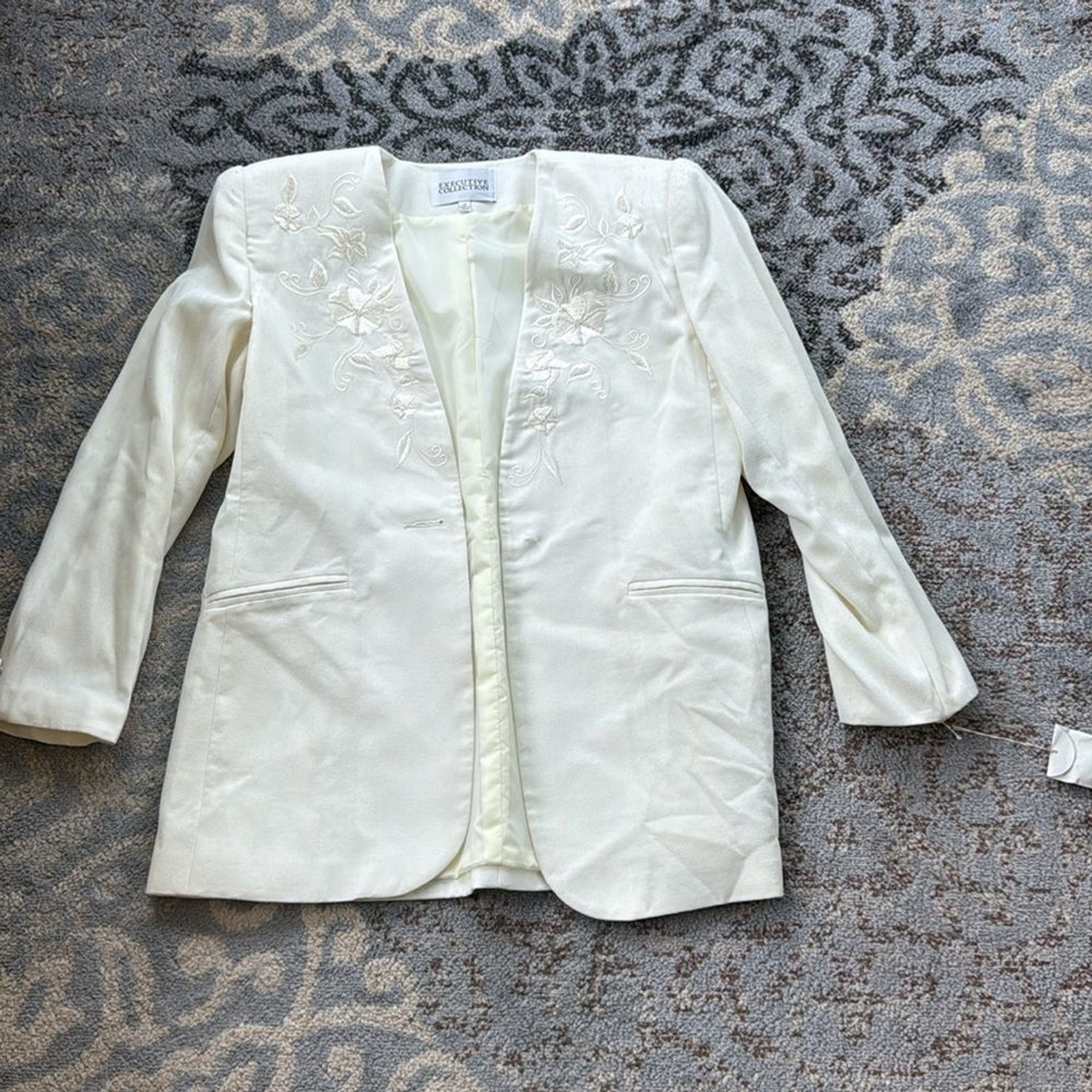 Vintage Executive Collection Blazer & Skirt Set Cream 14