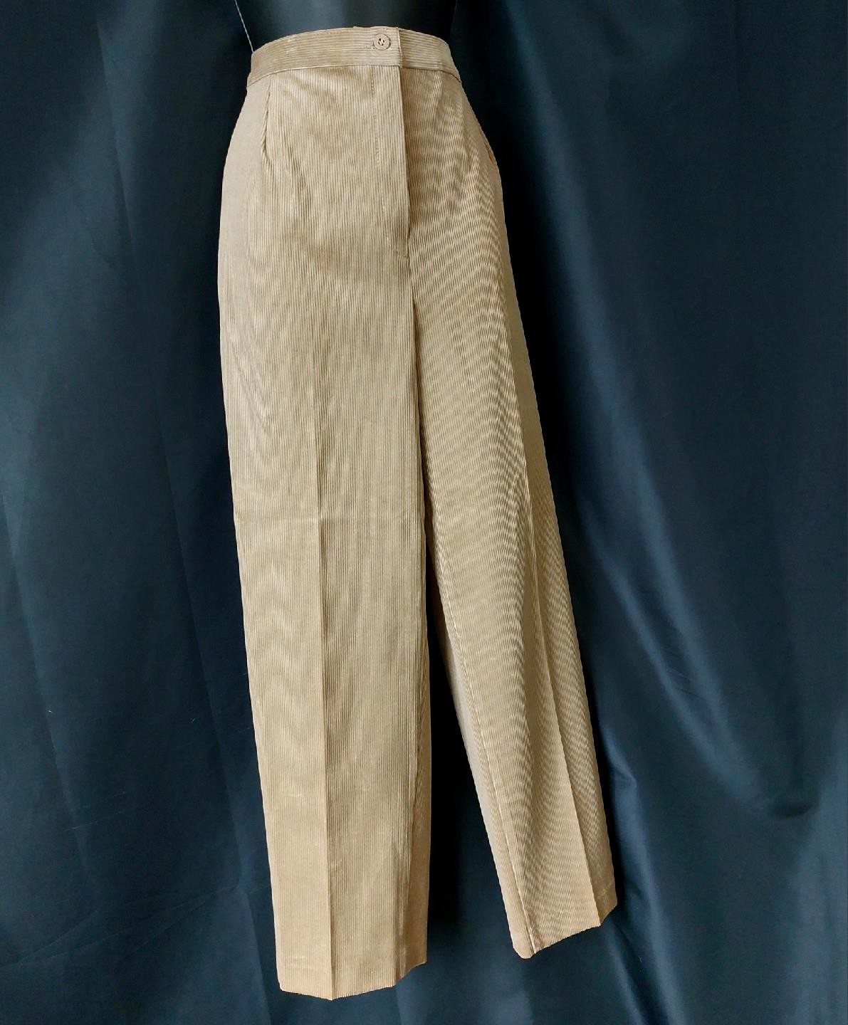 NWT BOHO HIGHWAIST 1970s 80s Vintage BEIGE CORDUROY PANTS – 30 inch waist
