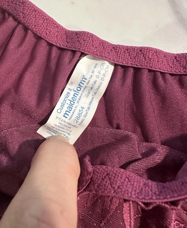 Vintage Maidenform High Hip French Bikini Panties Maroon Satin Burgundy Small