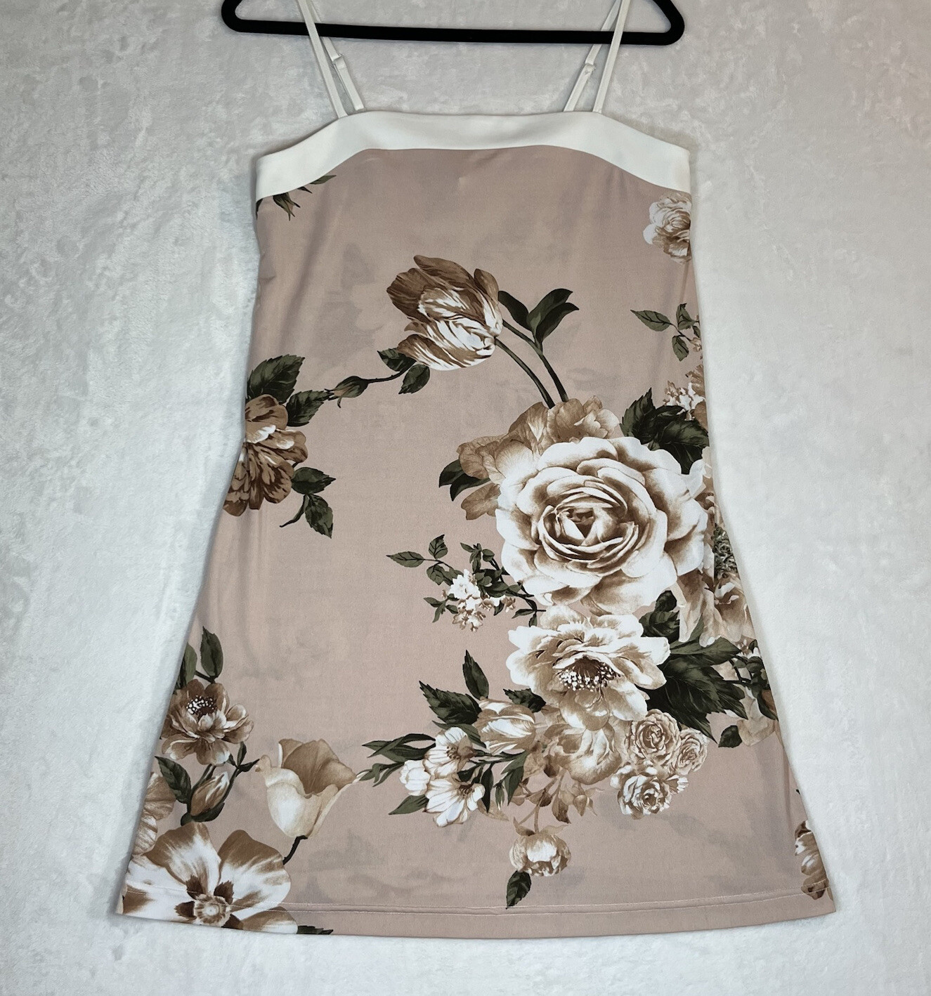 Diamond Tea Slip Sleepwear Champagne Pink Roses White Trim Straps Sexy Romantic