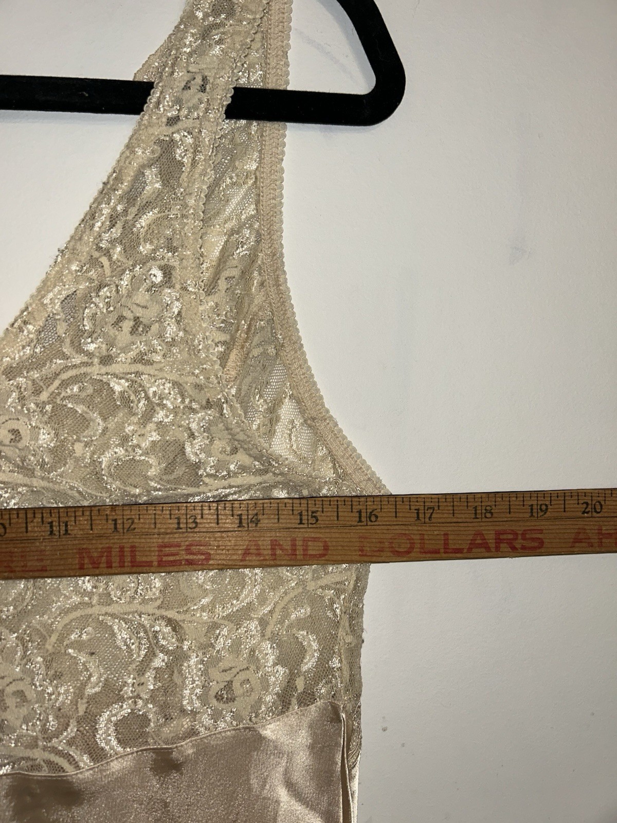 Vintage Cinema Etoile Satin Lace Nightgown Chemise Champagne Gold Slip Large