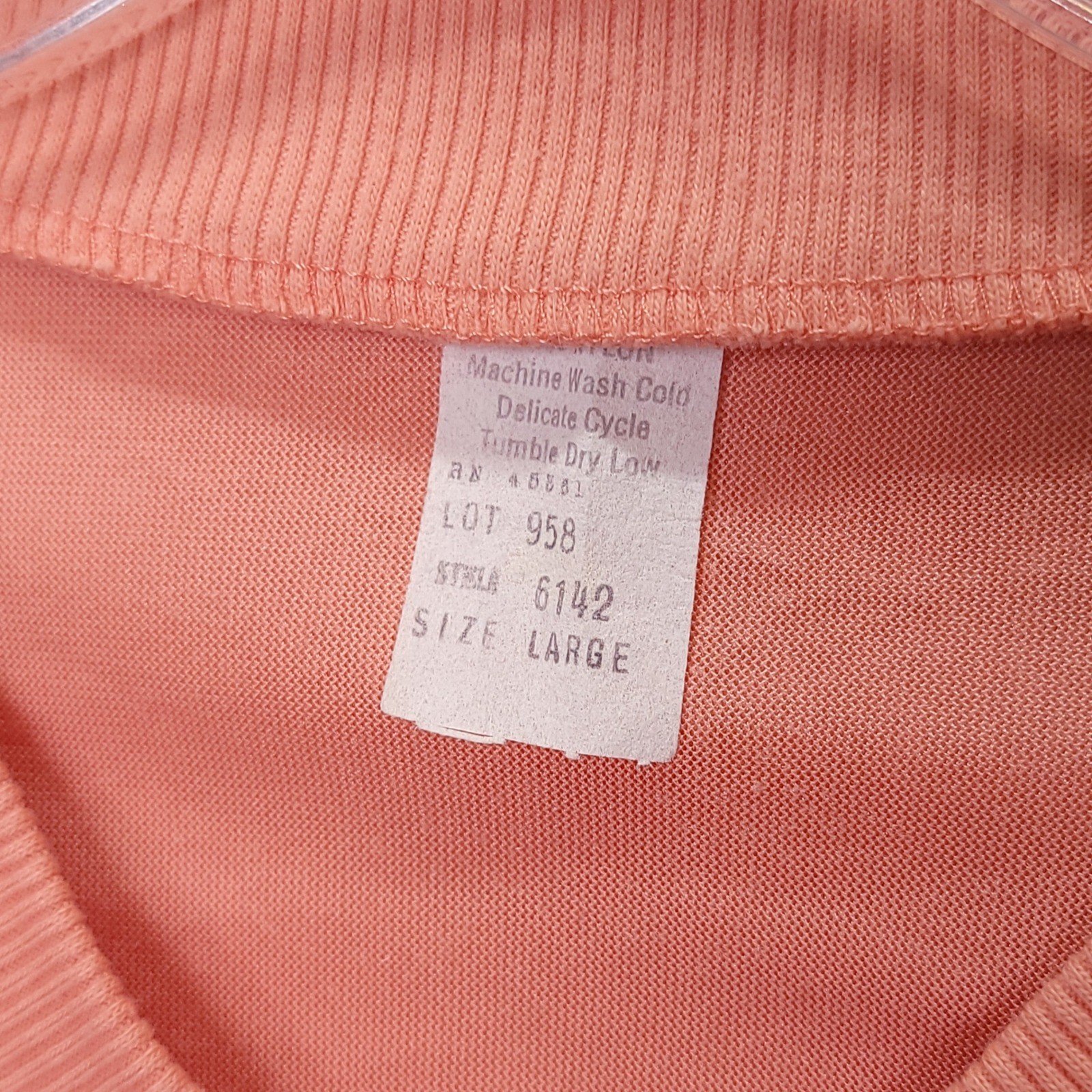 Vintage Peach Coral Crushed Velvet V-Neck Short Sleeve Top Large