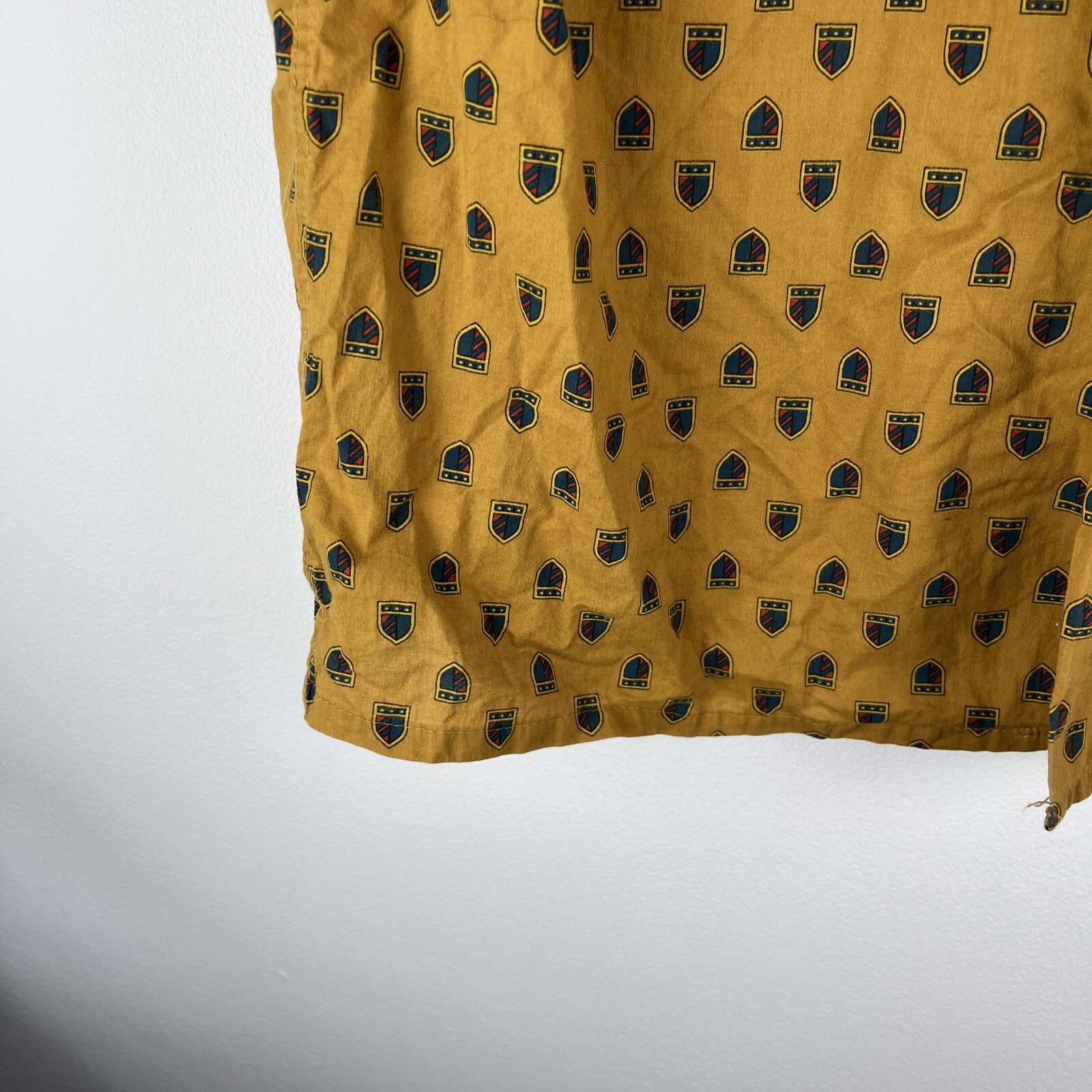 Vintage BVD neva-press Women XL Long Sleeve Button Blouse Top Mustard Retro