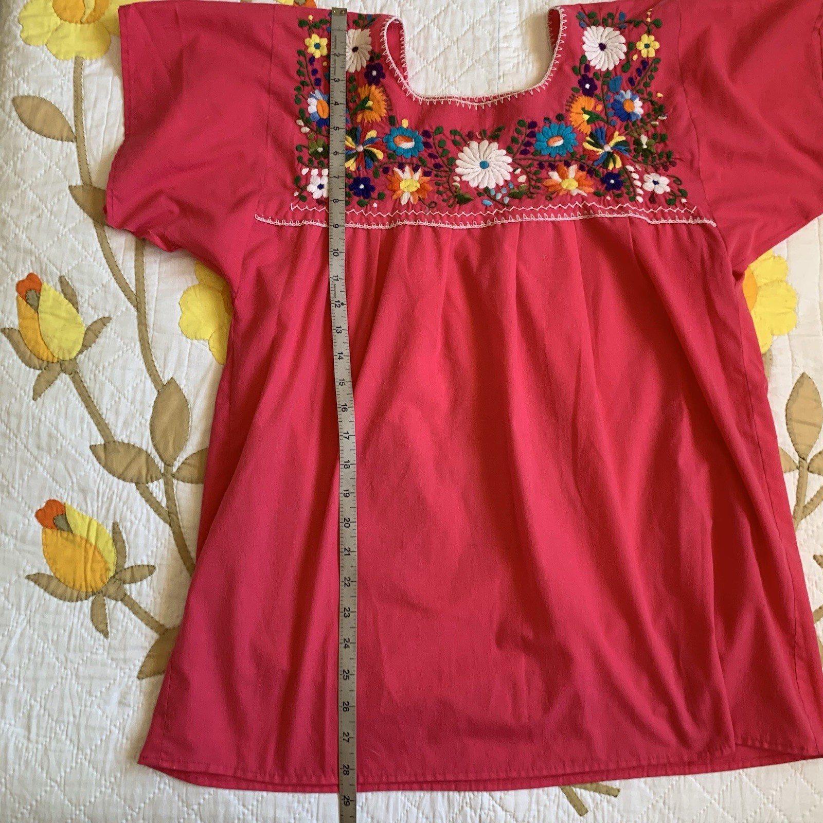 Vintage 80s 90s Mexican pink & multicolor floral embroidered cotton top blouse