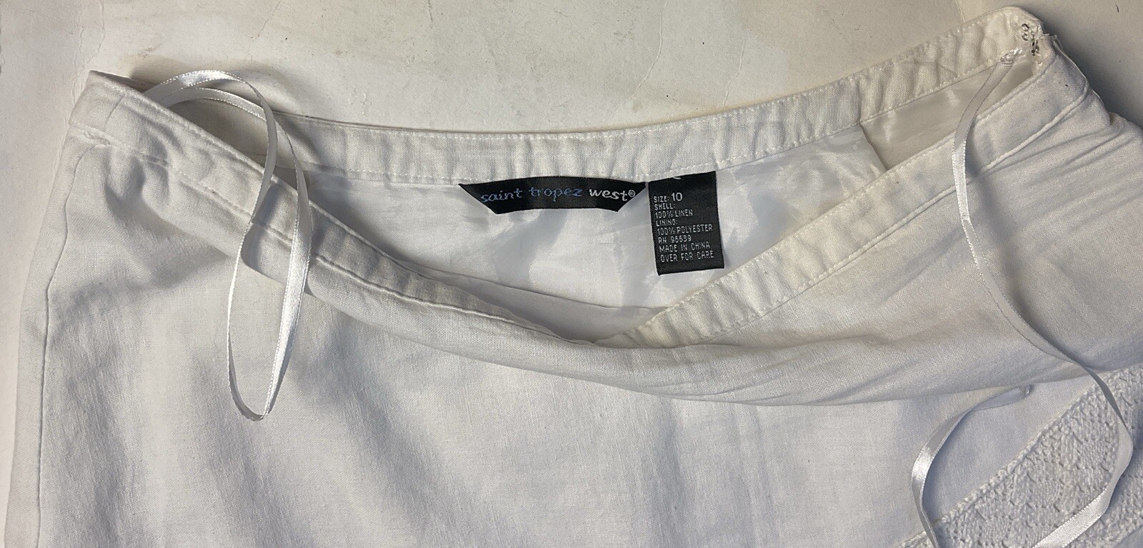 White Linen Long Skirt SZ10 Lined Waist=30” Waist To Hem=39” Zip Hook Closure