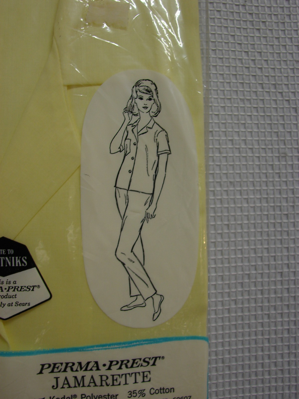 Vtg NOS Sears Pajamas Womens 32 Yellow Jamarette Short Sleeve Long Pants No Iron