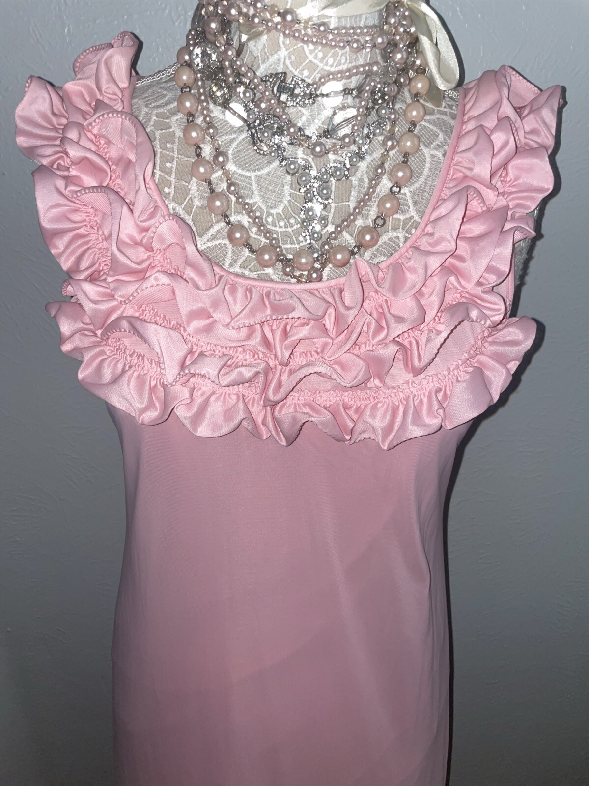 Vtg Sissy PINK Gown Nylon Maidenform Woman’s M TONS of RUFFLES Long Nightgown