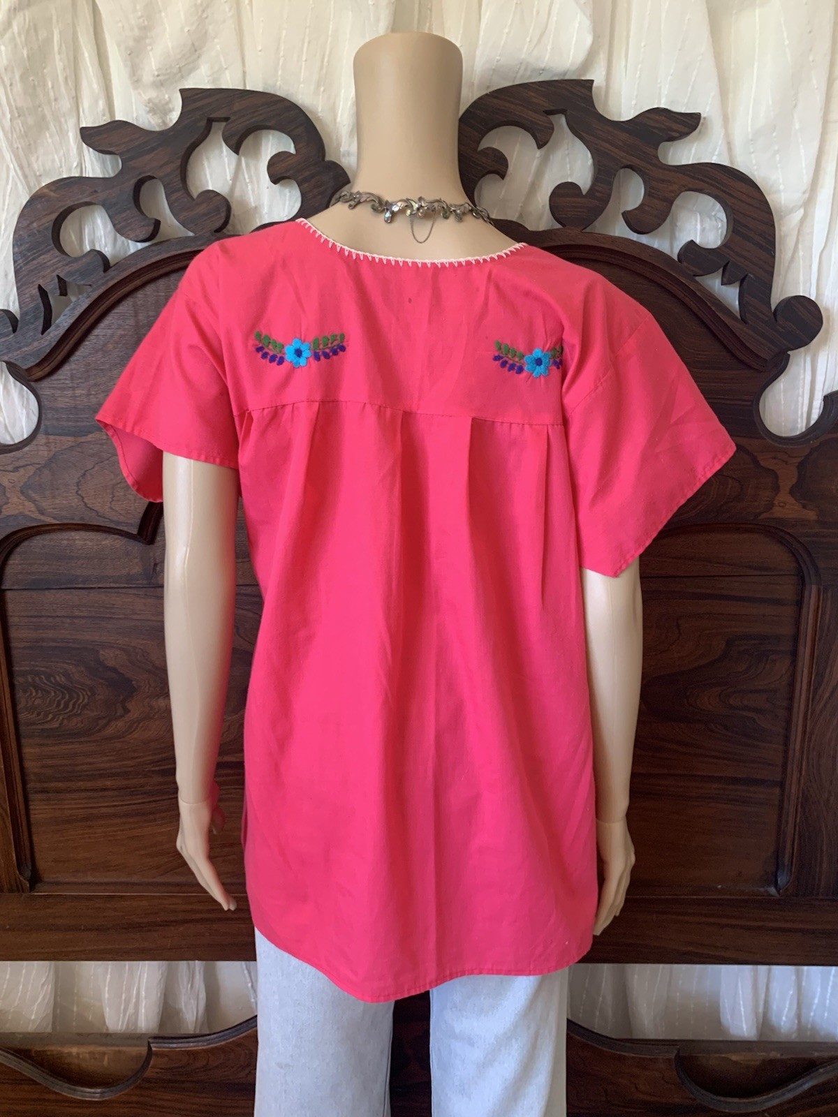 Vintage 80s 90s Mexican pink & multicolor floral embroidered cotton top blouse