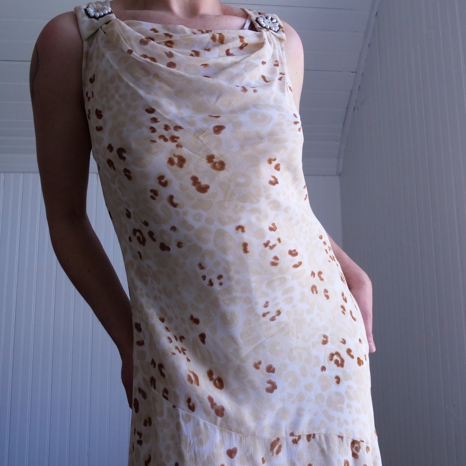 Vintage 1990s/y2k Midnight Velvet cheetahs print bias cut rayon midi dress