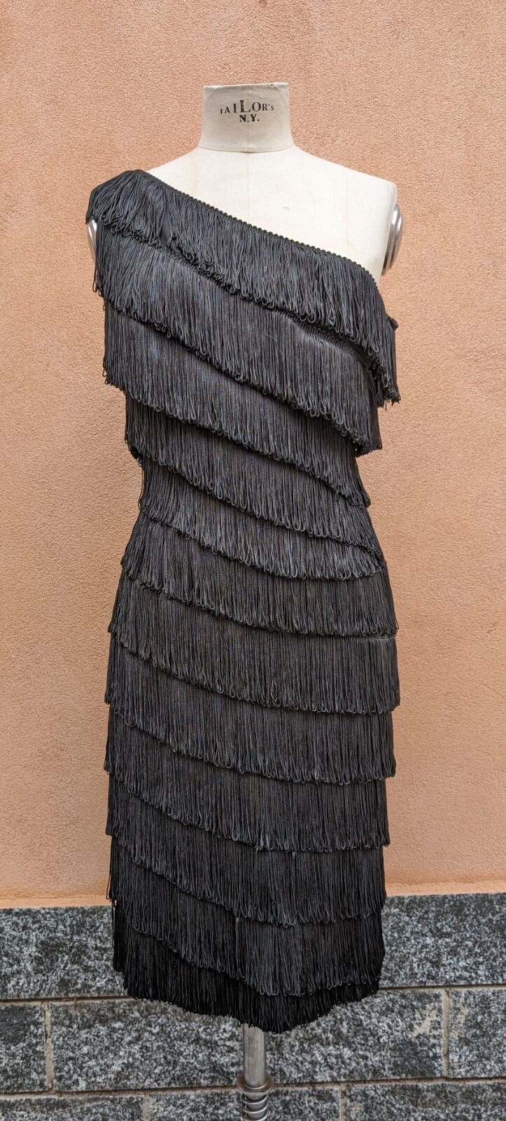 SHIMMY & SHAKE VINTAGE 1960’S CEIL CHAPMAN LOOP FRINGE ONE SHOULDER WIGGLE DRESS