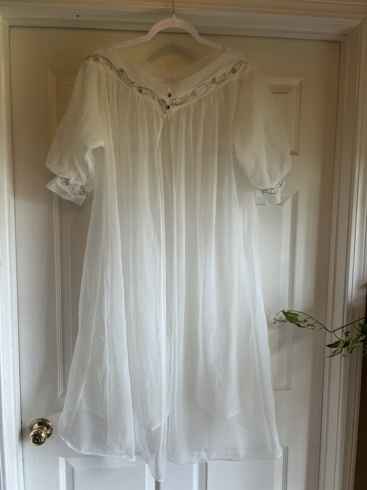 Vintage 60s(?) Pandora’s Lingerie Peignoir Bridal Chiffon Robe Size Medium