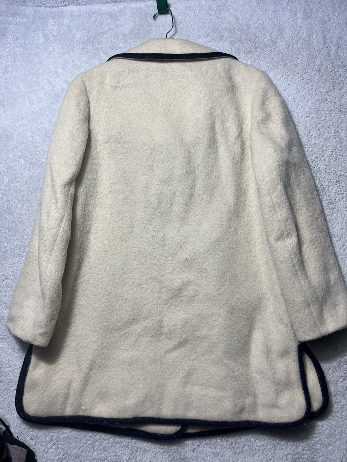 Vintage Pristine Lodenfrey 1842 Ivory Wool Outdoor Peacoat Australia Size 14.