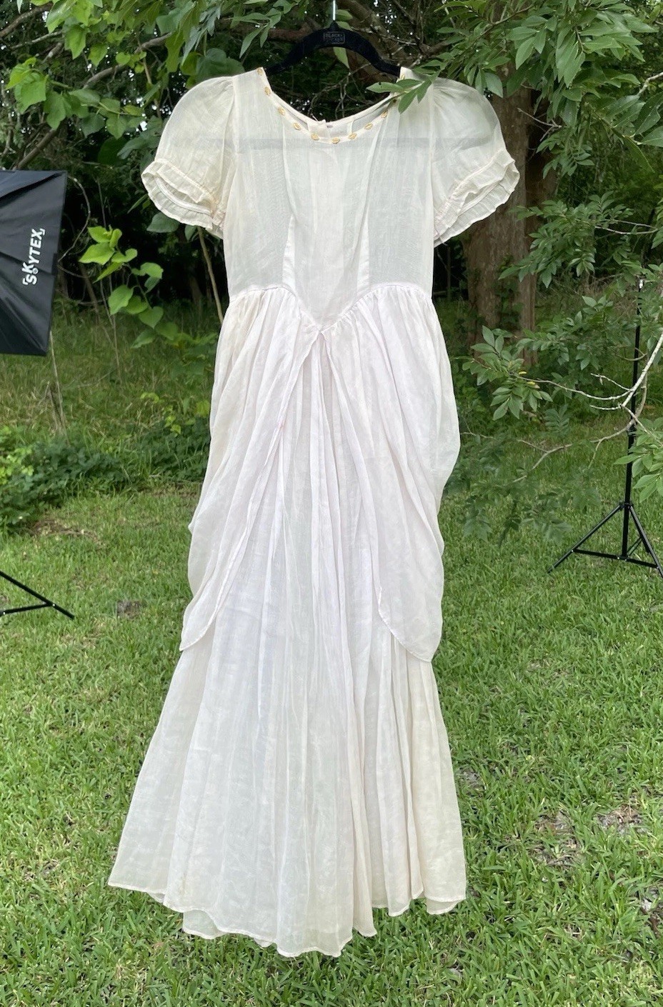 Auth antique 1900s Sheer dress Light Pink unique gold button details On The Neck