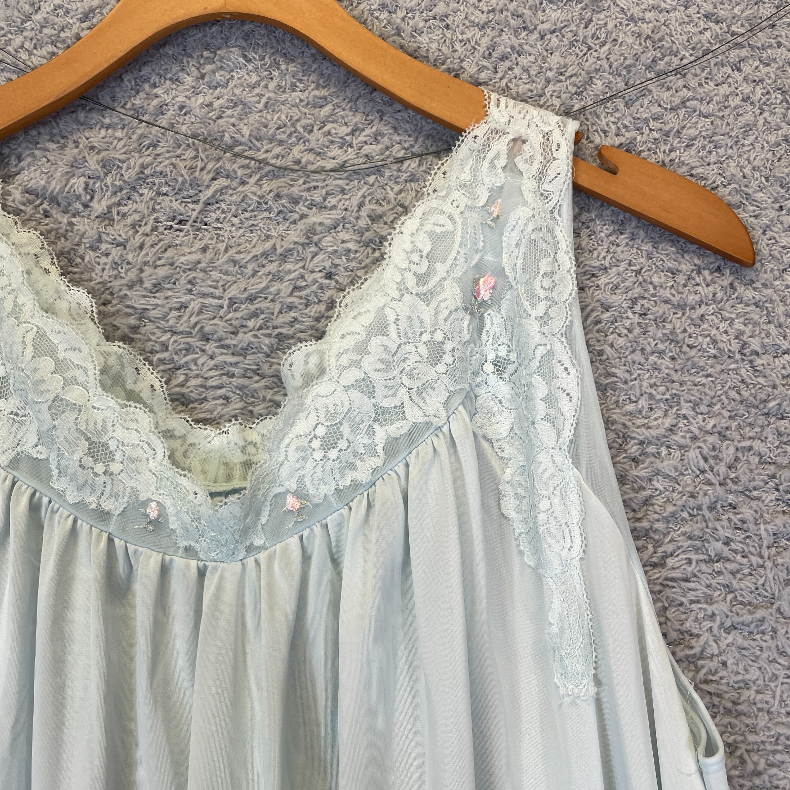 Vintage 60s Shadowline Nightgown Nylon Lace Trim Rosettes USA Blue Women’s Large