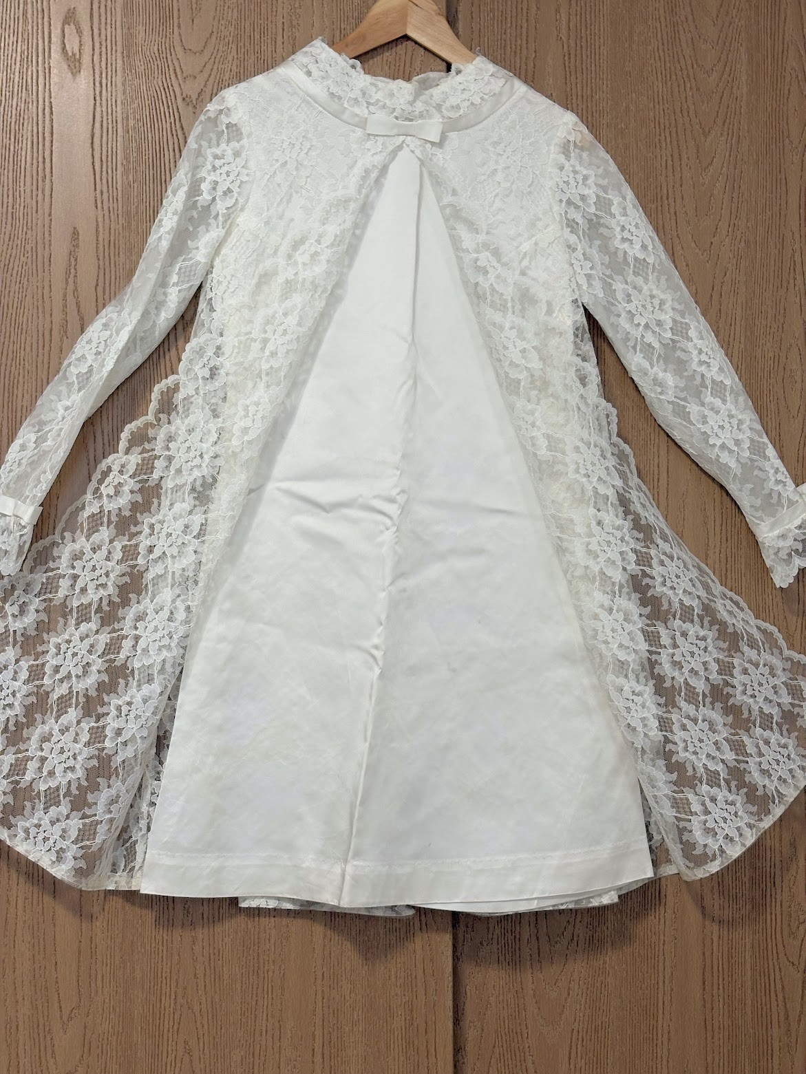 VTG Bridallure Inc. 1960’S Mod Babydoll A-line Wedding dress lace dress S/M