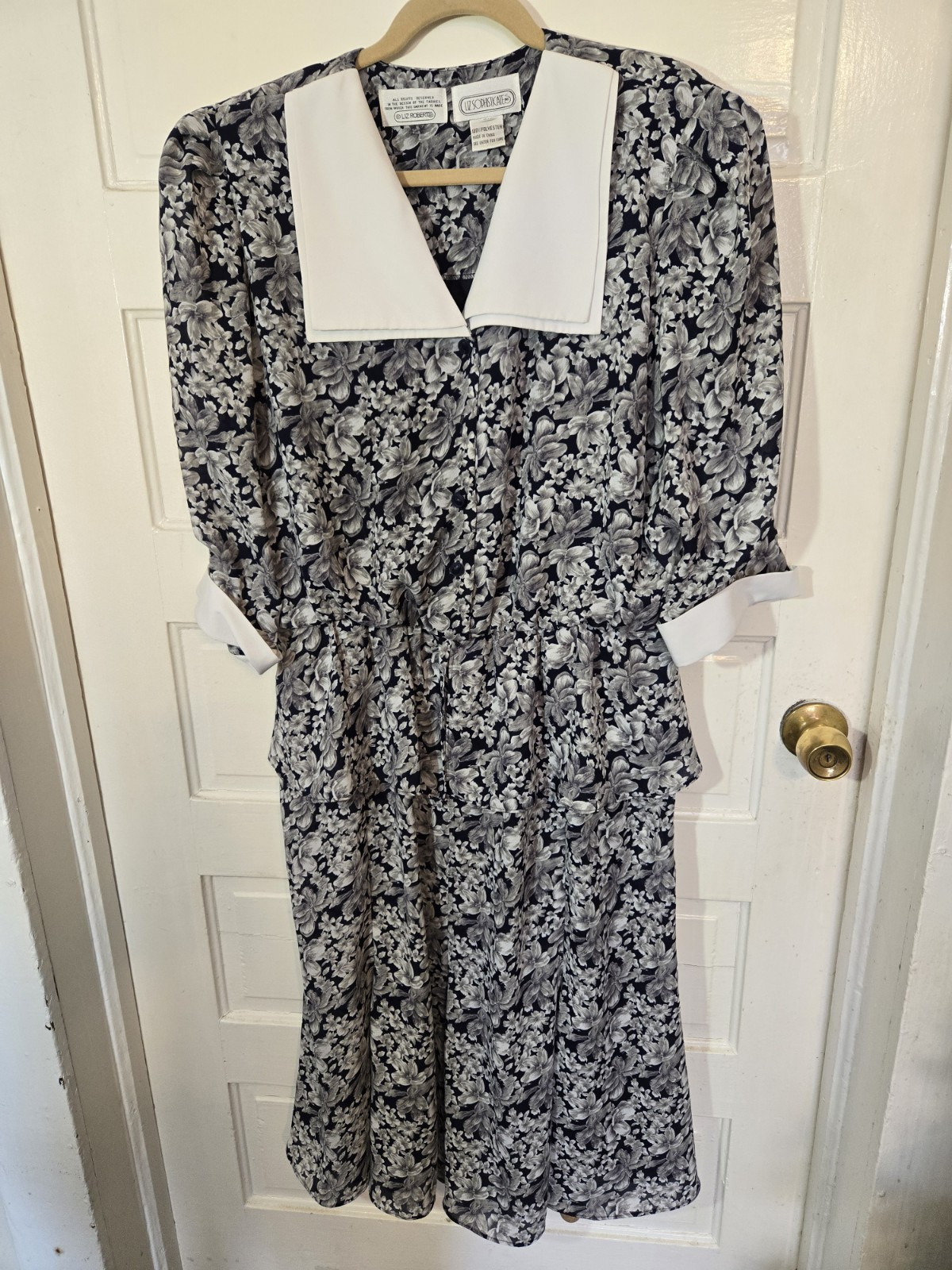 Vtg 90s Liz Robert’s Dress 18WP White Black Floral Boat Collar 3/4 Cuff Sleeves