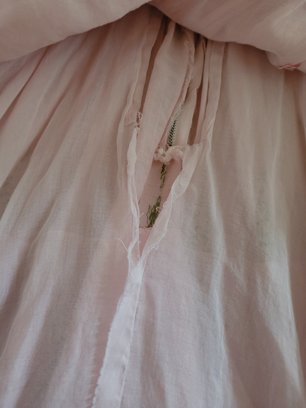 Vintage Handmade Pink Floral Embroidery Dress