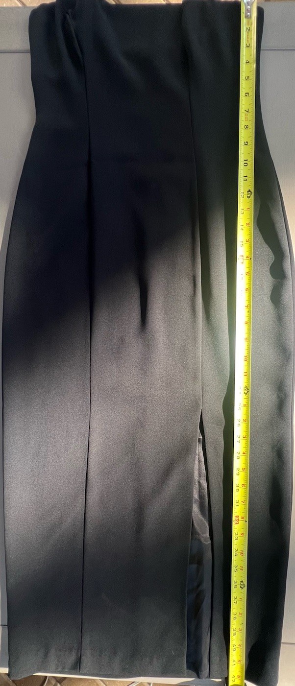 VTG CDC formal Y2K Size 6 Formal Black maxi dress Embellished neck Open back