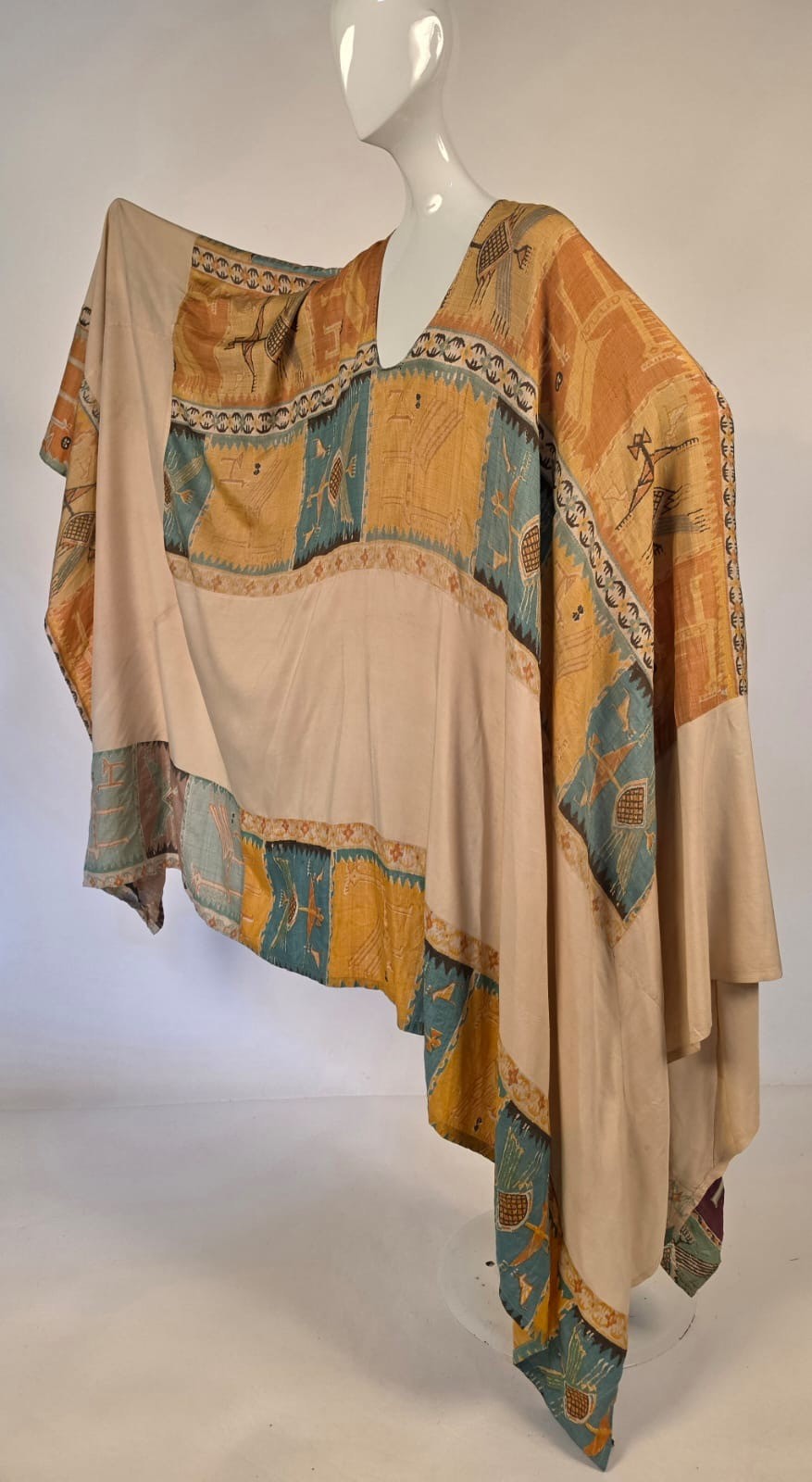 UNUSUAL 1920’S NATIVE AMERICAN INFLUENCE PRINT SILK SHANTUNG PONCHO DRESS
