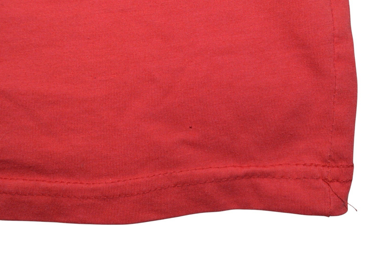 Vintage Hard Rock Cafe Saigon Vietnam T Shirt Red Graphic Cotton XXL #1627