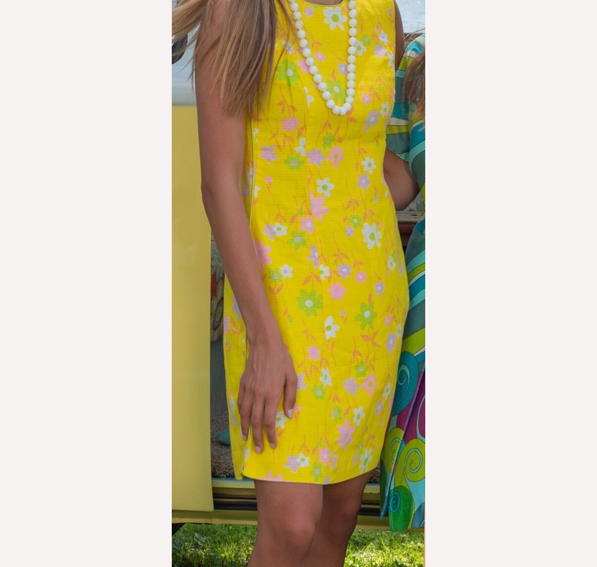 Vintage Yellow Floral 1960’s spring/summer dress, size small made in the U.S.A