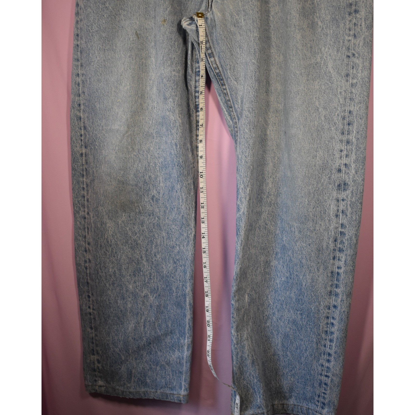 Vintage Levis 501 Light Wash Straight Leg Jeans Made in USA W36 L34 520 06