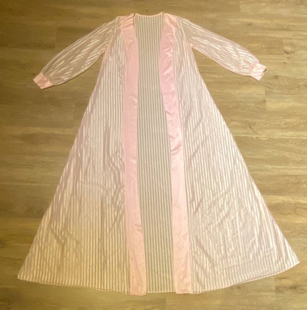 Vintage Frederick’s of Hollywood and Pandora Lingerie Pink Stripe Robe