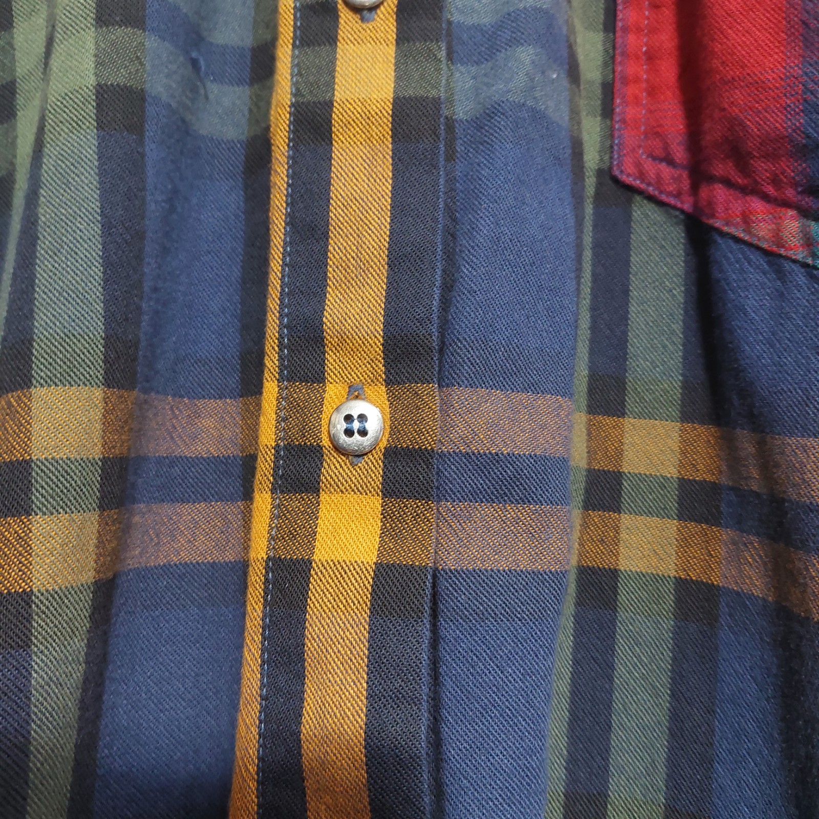 QPS Missy XL Western Mixed Plaid Floral Embroidery Button Down Flannel Pocket