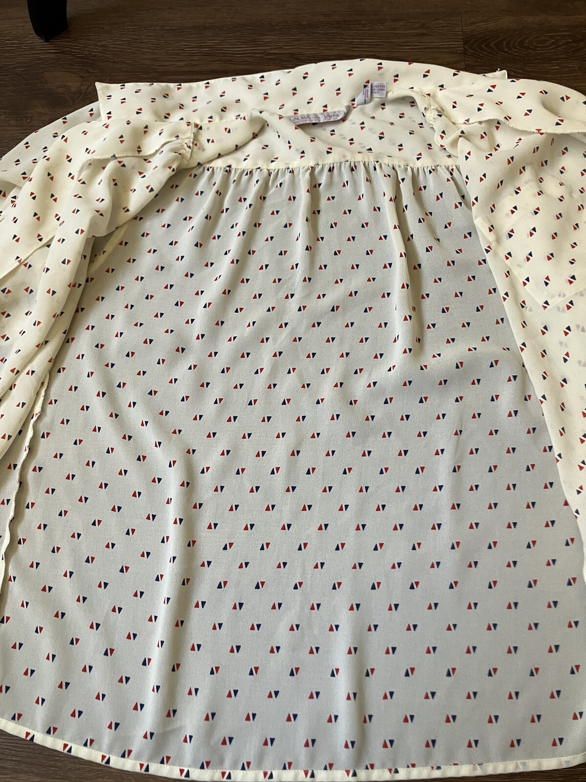 Vintage ’80s Laura & Jayne Short Sleeve Button Down Blouse Sheer Geometric Large