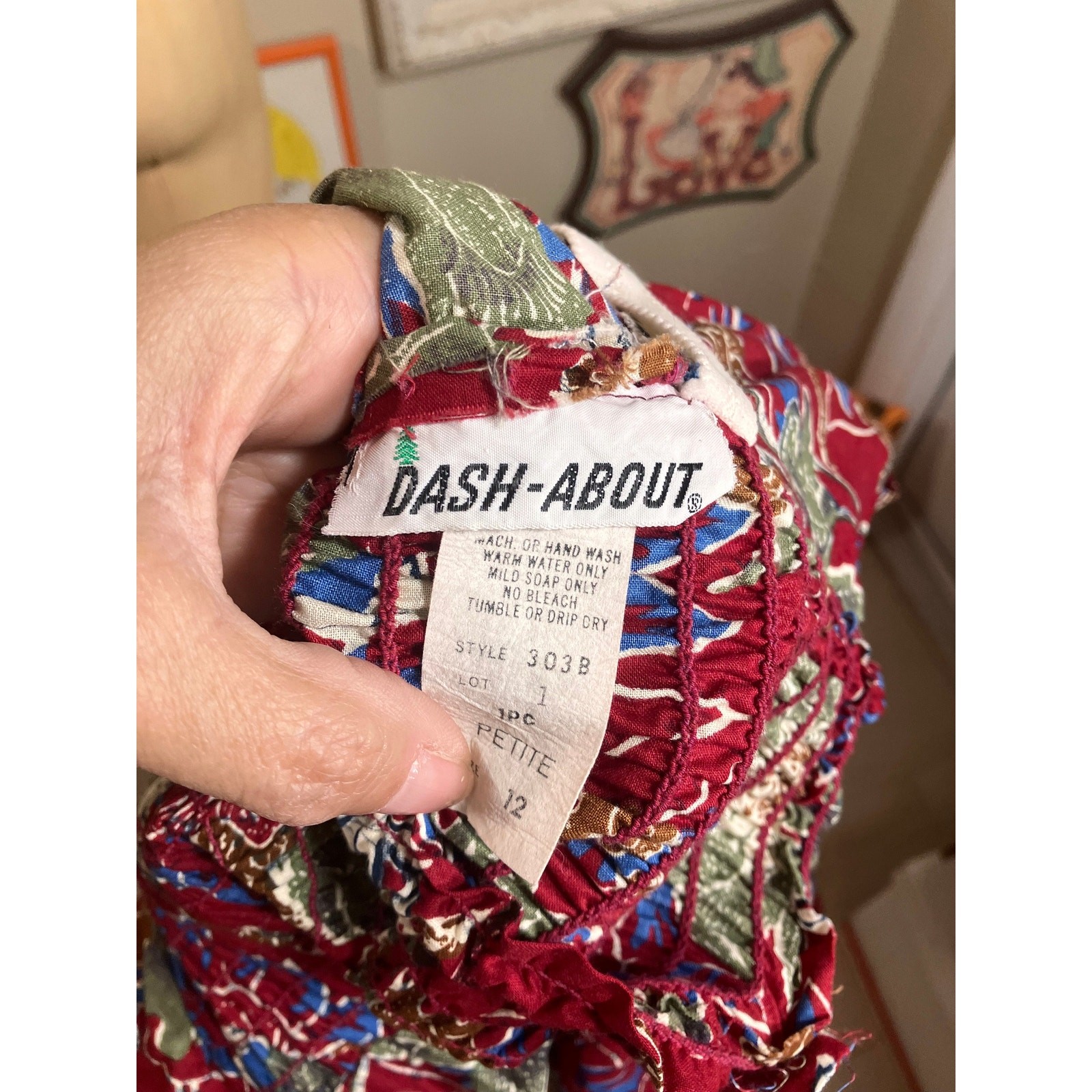 Vintage 1970s Dash-About Floral Cotton Sun Dress Red Blue Petite Small Boho