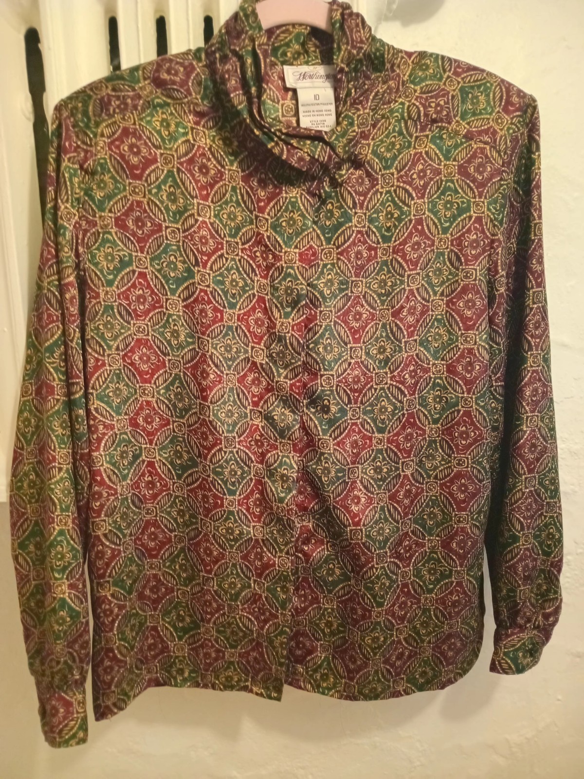 Vintage Cute Blouse, Button Down, Red and Green with Gold Details