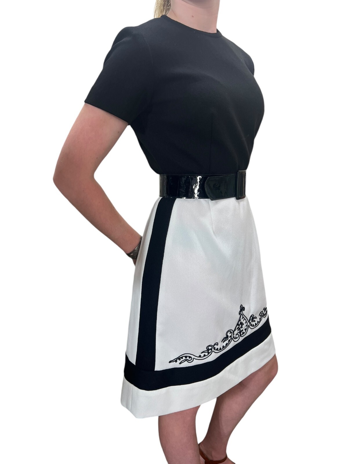 S~M Vtg 70s Mini Dress Fit Flare Soutache Braid Border Belted Knit Black White