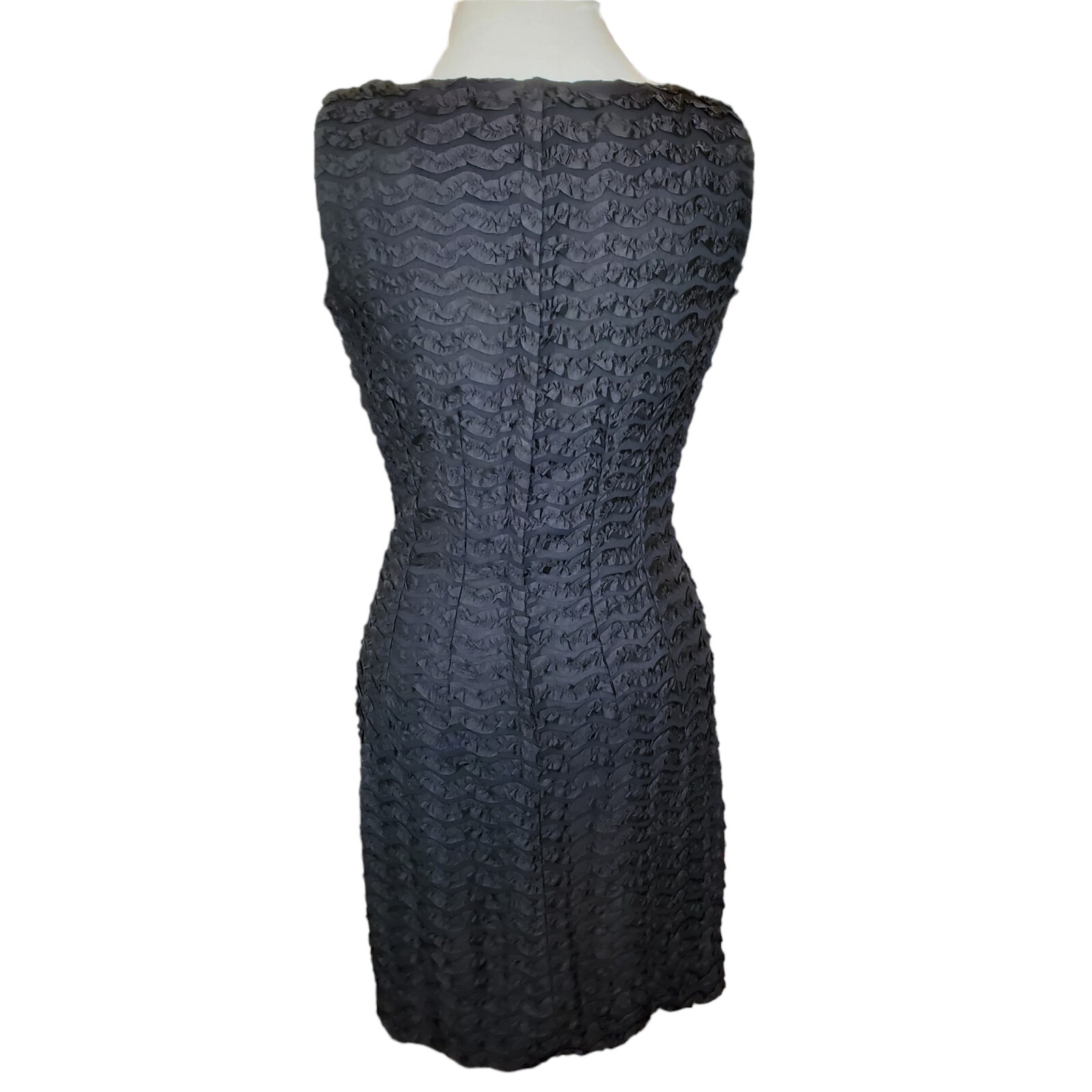 Vintage 60s Mod Black Sleeveless Textured Ruffle Dress Size 6 To 8 Knee Length
