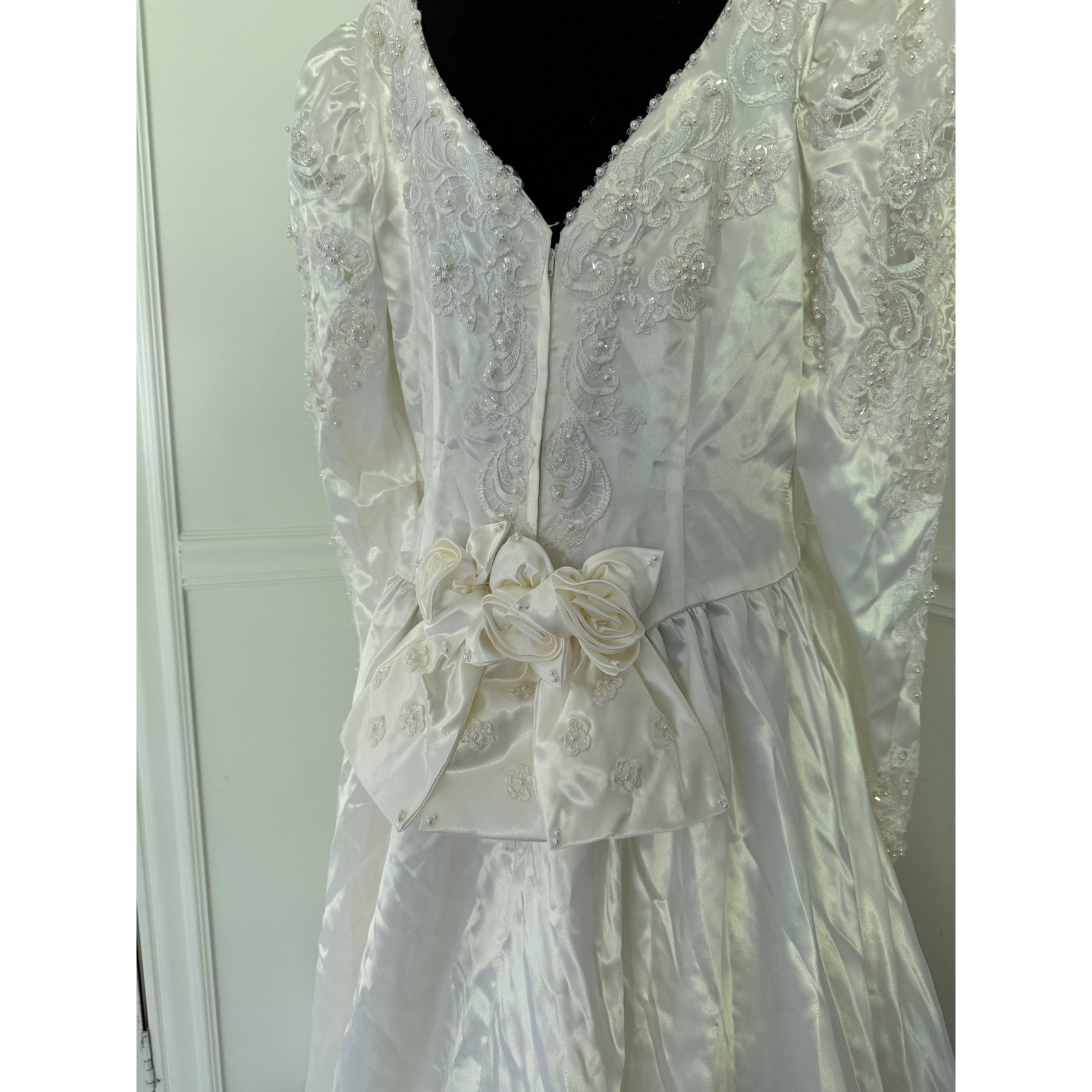Vintage Ivory Satin Beaded bride Wedding Dress Long Sleeve Train 80s XL