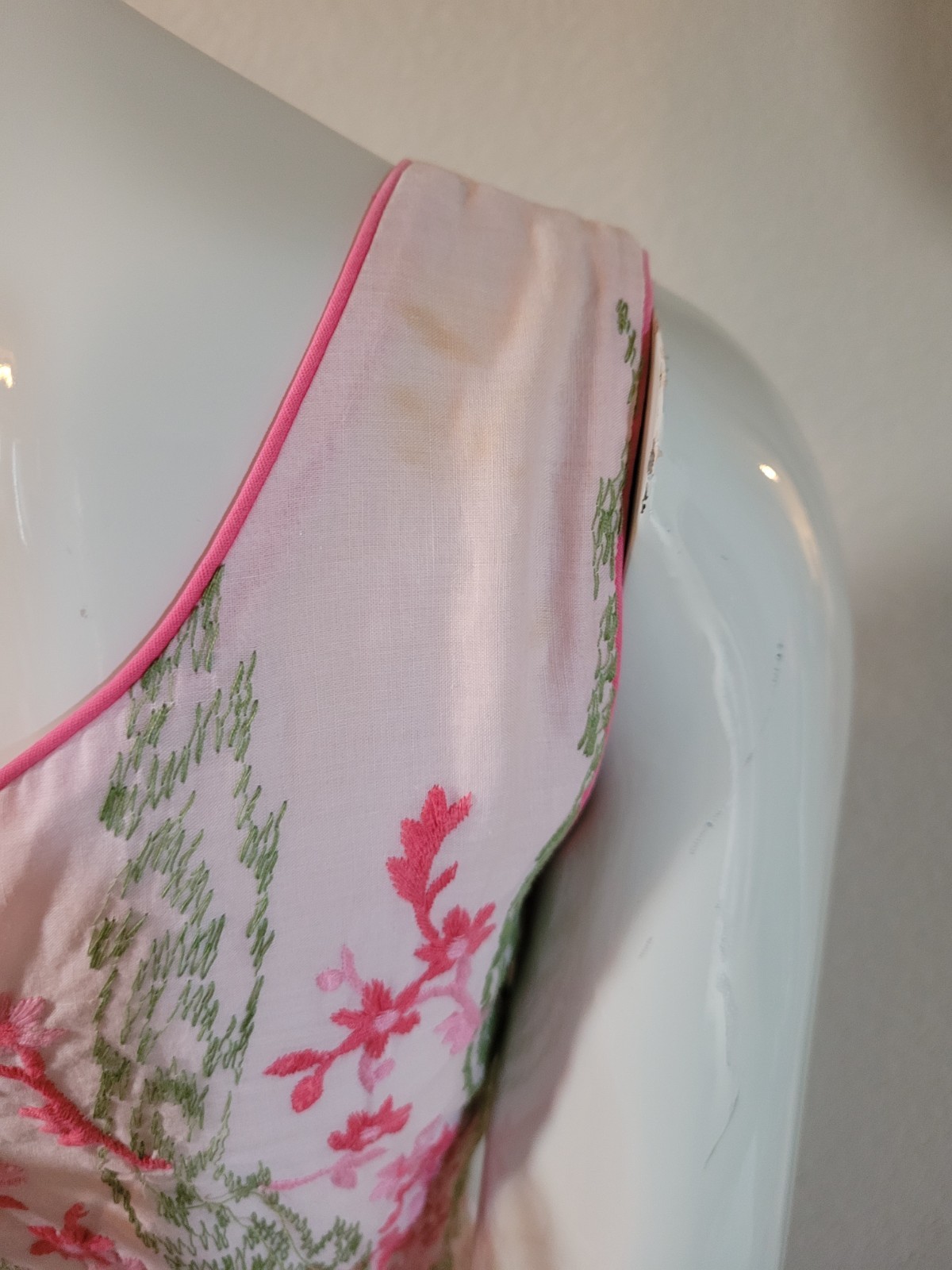 Vintage Handmade Pink Floral Embroidery Dress