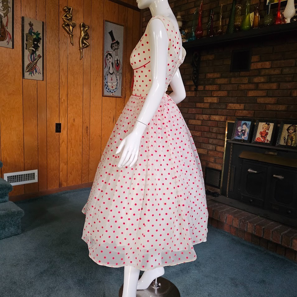 Vintage 50s Flocked Cherry Red Polka Dot Organza Shelf Bust Prom Wedding Dress S
