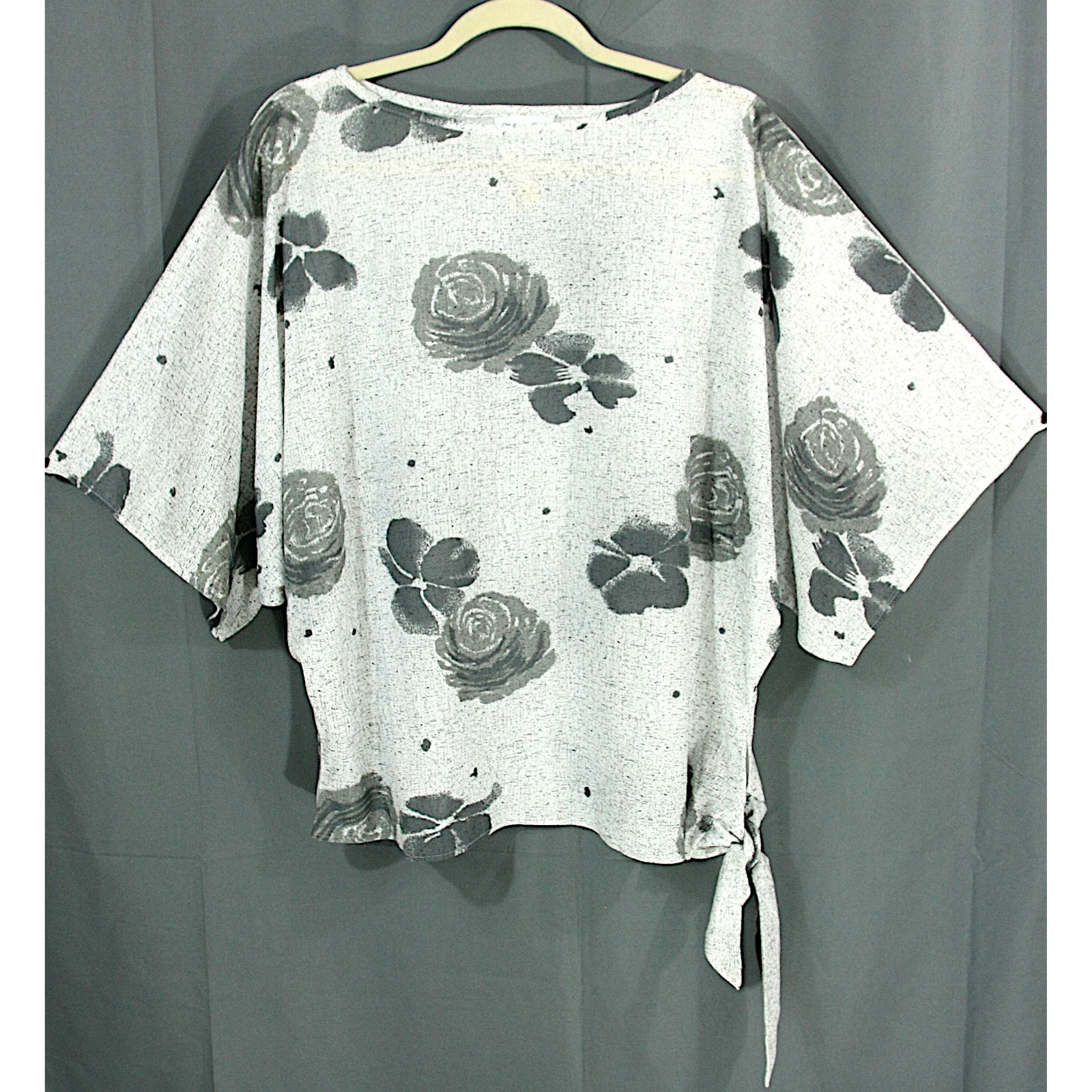 Vintage Unworn w Tags Maggie Sweet Floral Batwing Tie Tunic Blouse Top M 1980s