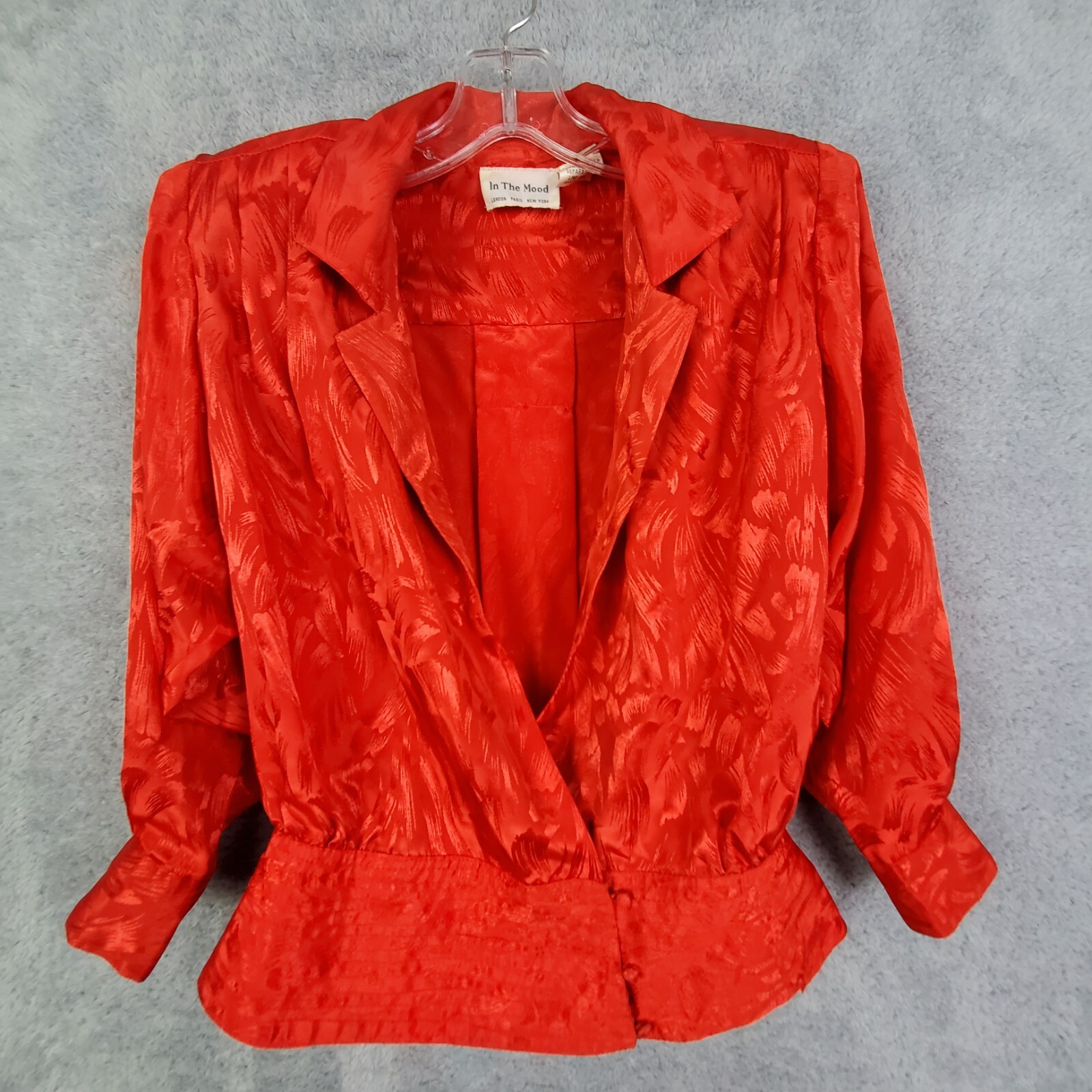 Vtg 80s Womens Blouse Top Sz M Red Jacquard V Neck Collared Buttons Shoulder Pad