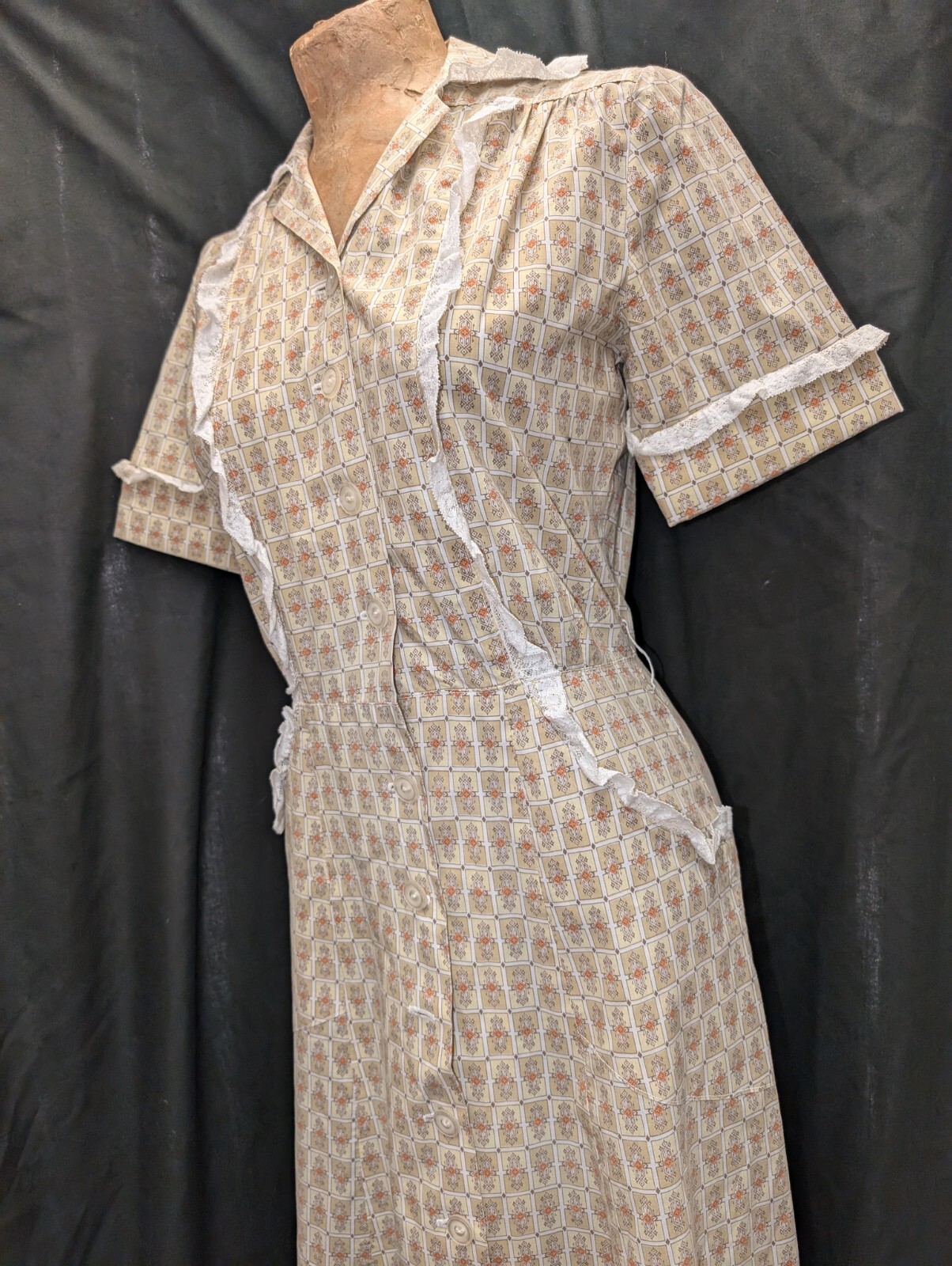 Vtg. 50s Pale Tan White Orange Cotton Button Front Day Dress S/M