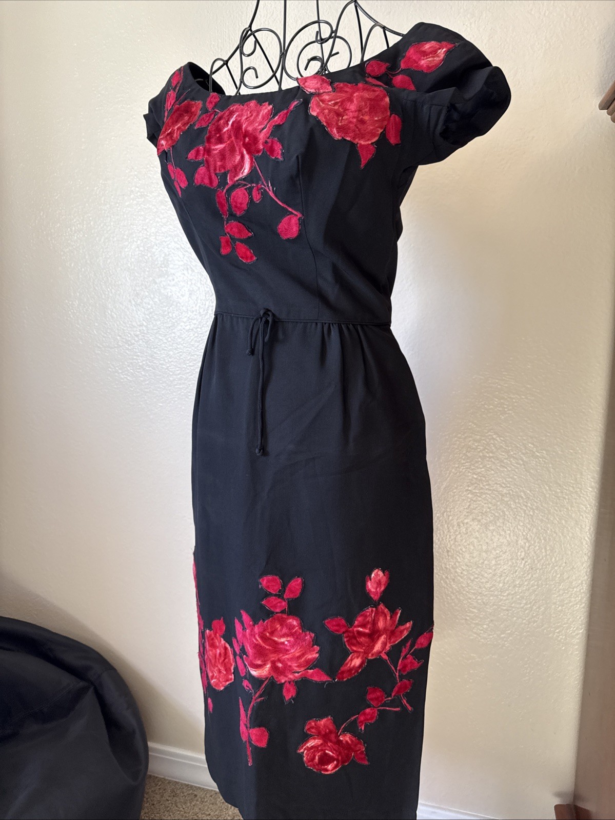 Vintage Robert Goldberg Design Made In NY Dress Black/Red Velvet Roses 🌹