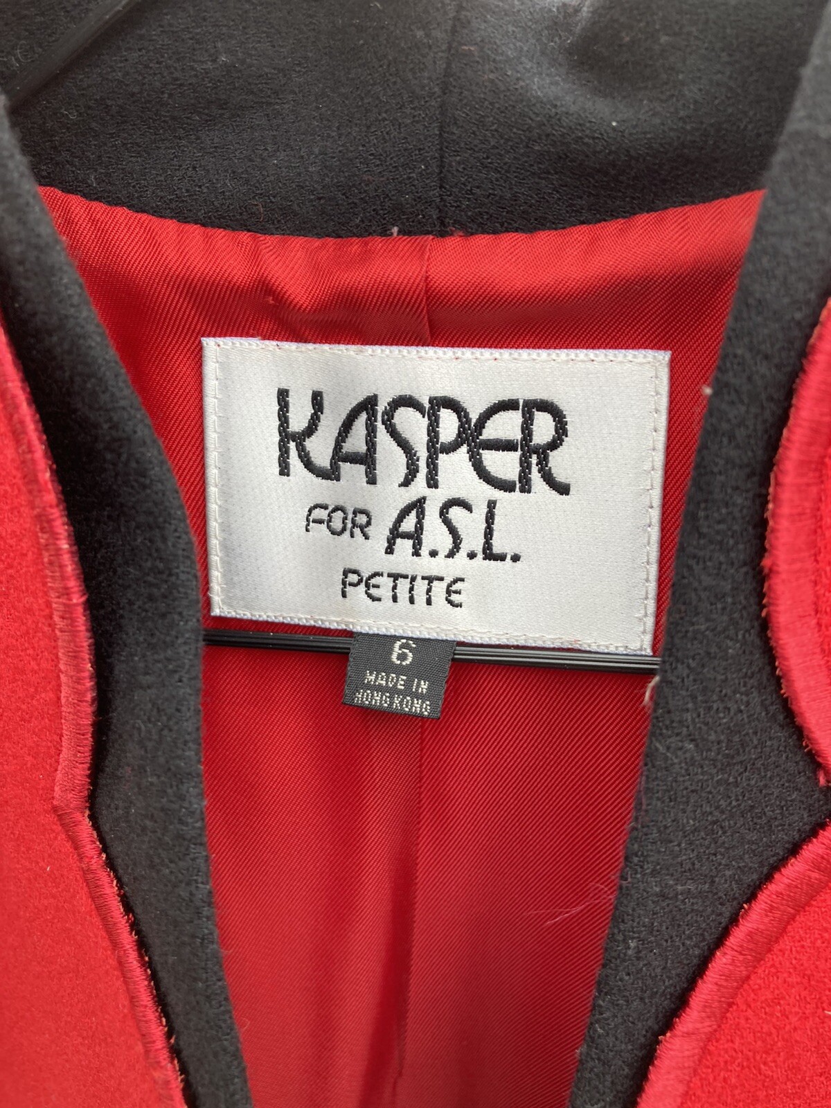Vintage Kasper for ASL brand Women’s Red Wool Crêpe Evening Jacket Size 6