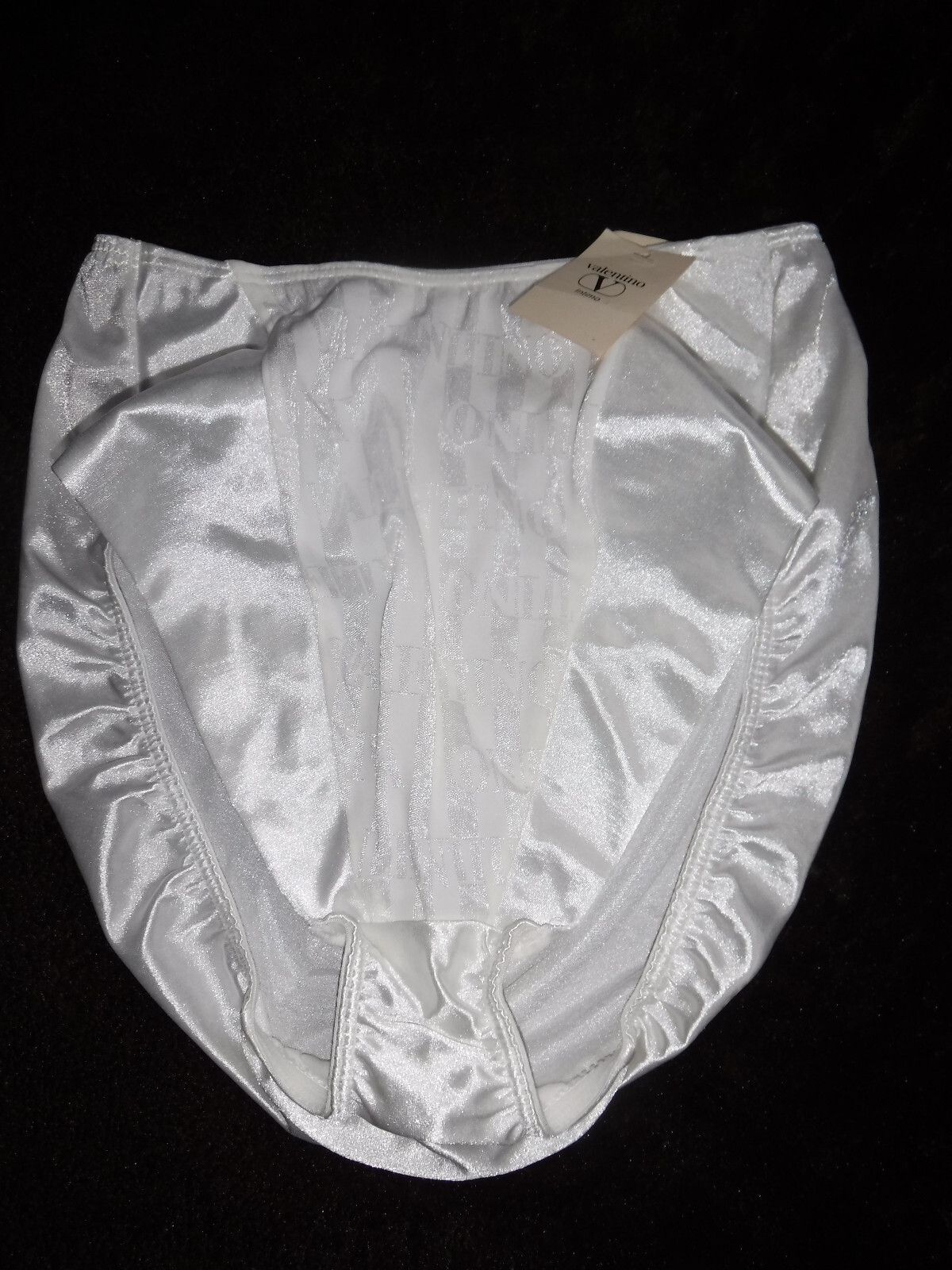 VALENTINO Panties W/Logo Vintage 80’s/90’s New Second Skin Satin Large Beautiful