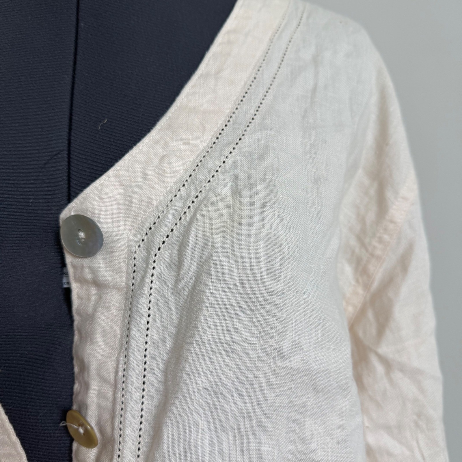 Vintage Boho Linen Mother of Pearl Button Front Top