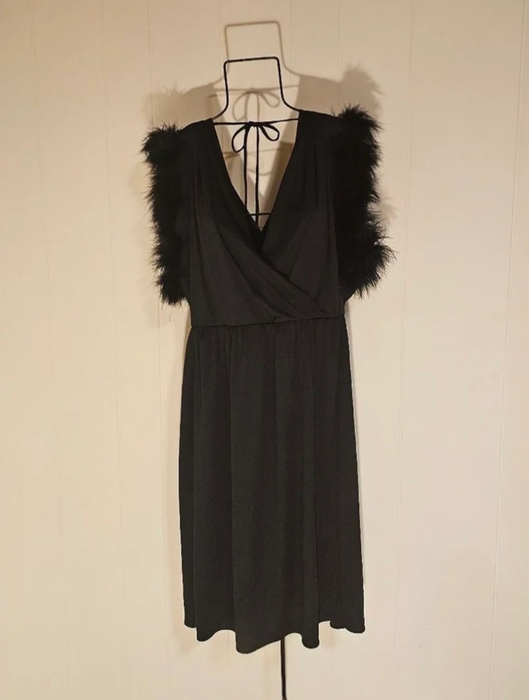 Vintage 80s Diamond Run Wayne Diamond Feather-Trimmed Cocktail Dress
