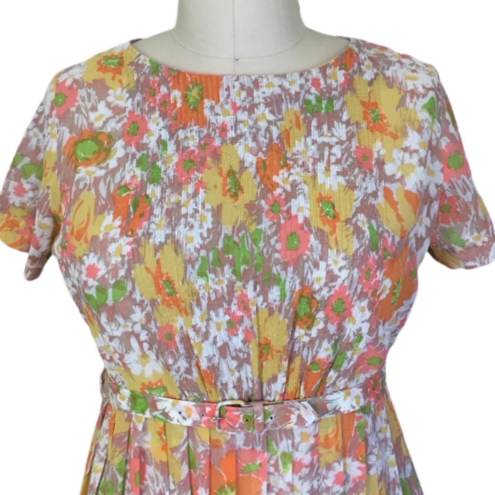 Vintage 1960s Plus Size Floral Print Dress | 1960s Vintage Volup Floral Dress