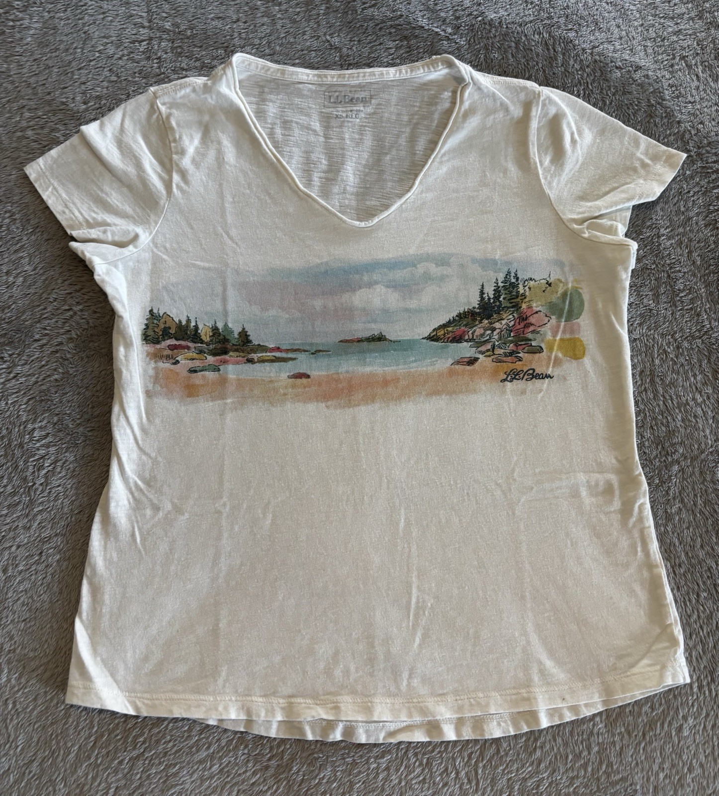 Vintage LL Bean Women’s Outdoor Nature Lake Graphic T Shirt XS