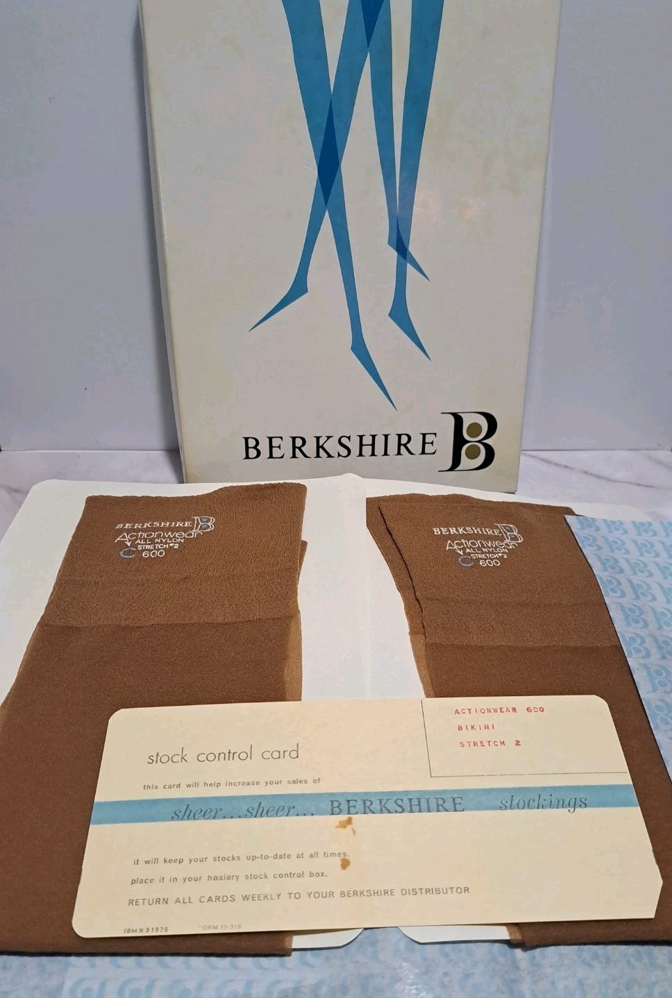 2 Vintage Berkshire Nylon Stockings Action wear 600 Bronze #2 9.5-10.5 Demi-Toe