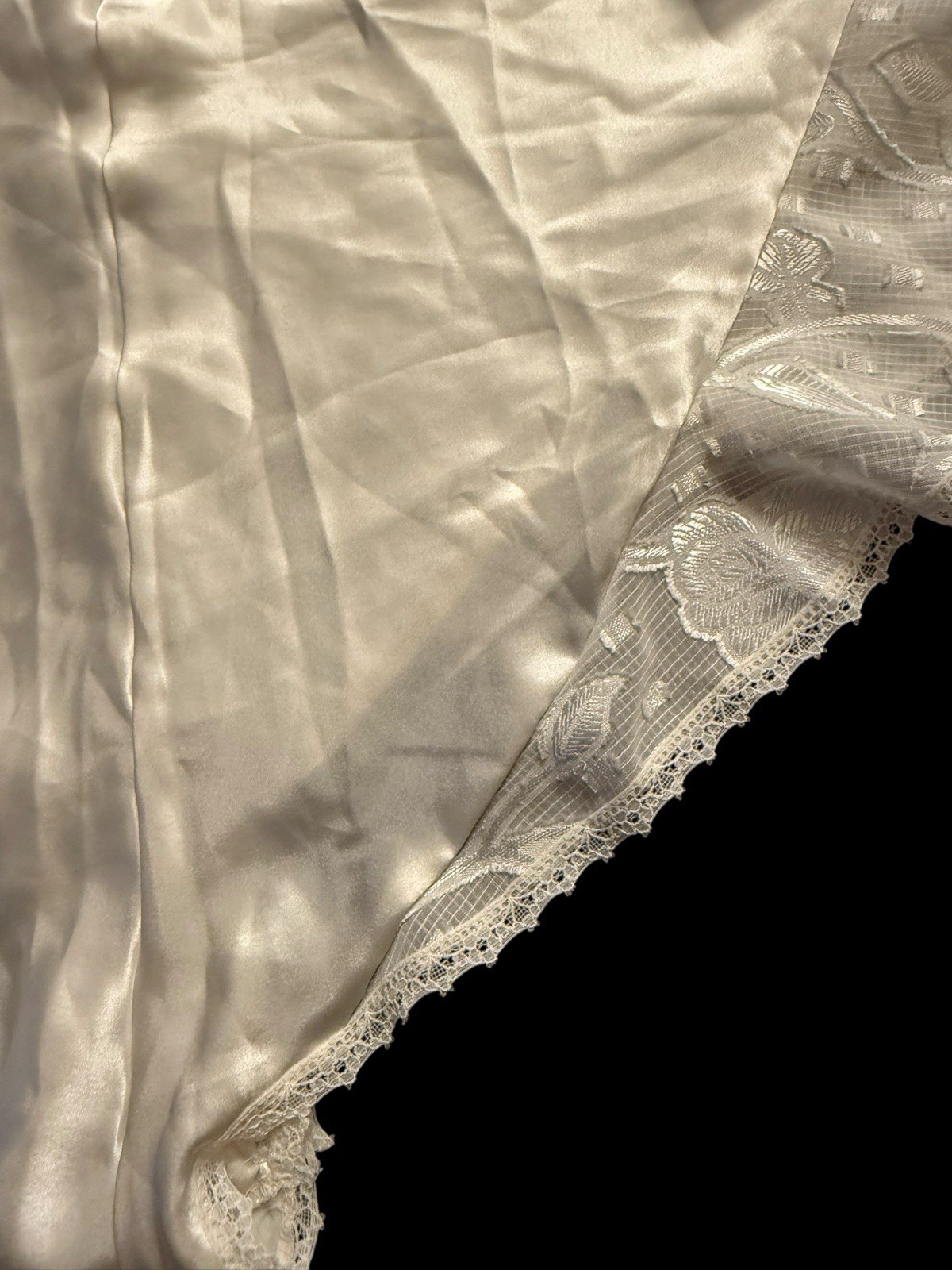 Vintage VANDEMERE Lace Shiny White Satin Body Slip Bodysuit M Flutter Sides
