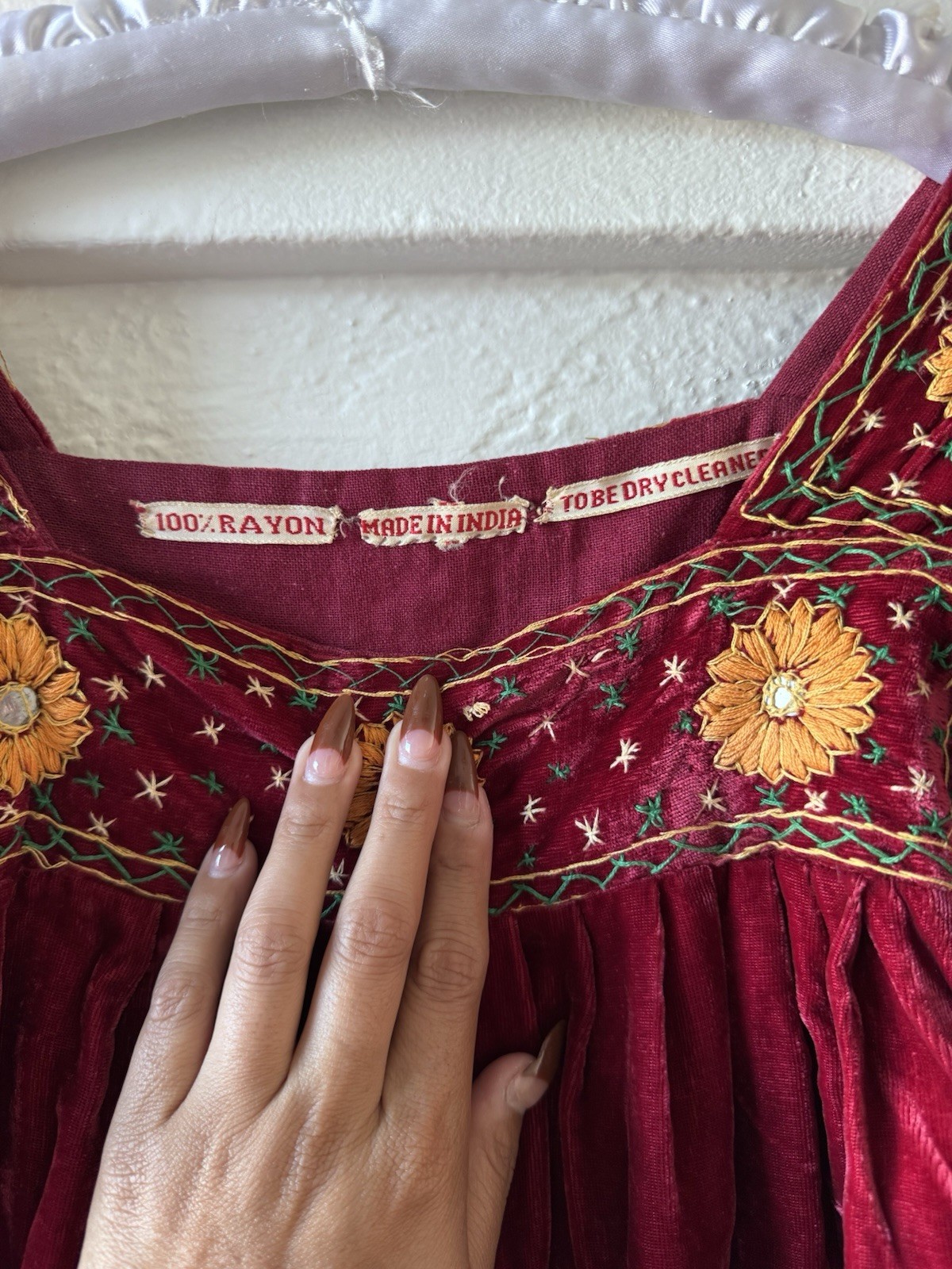 Vintage Women’s 70’s Peasant Floral Embroidered Blouse flare Sleeves 100% Rayon