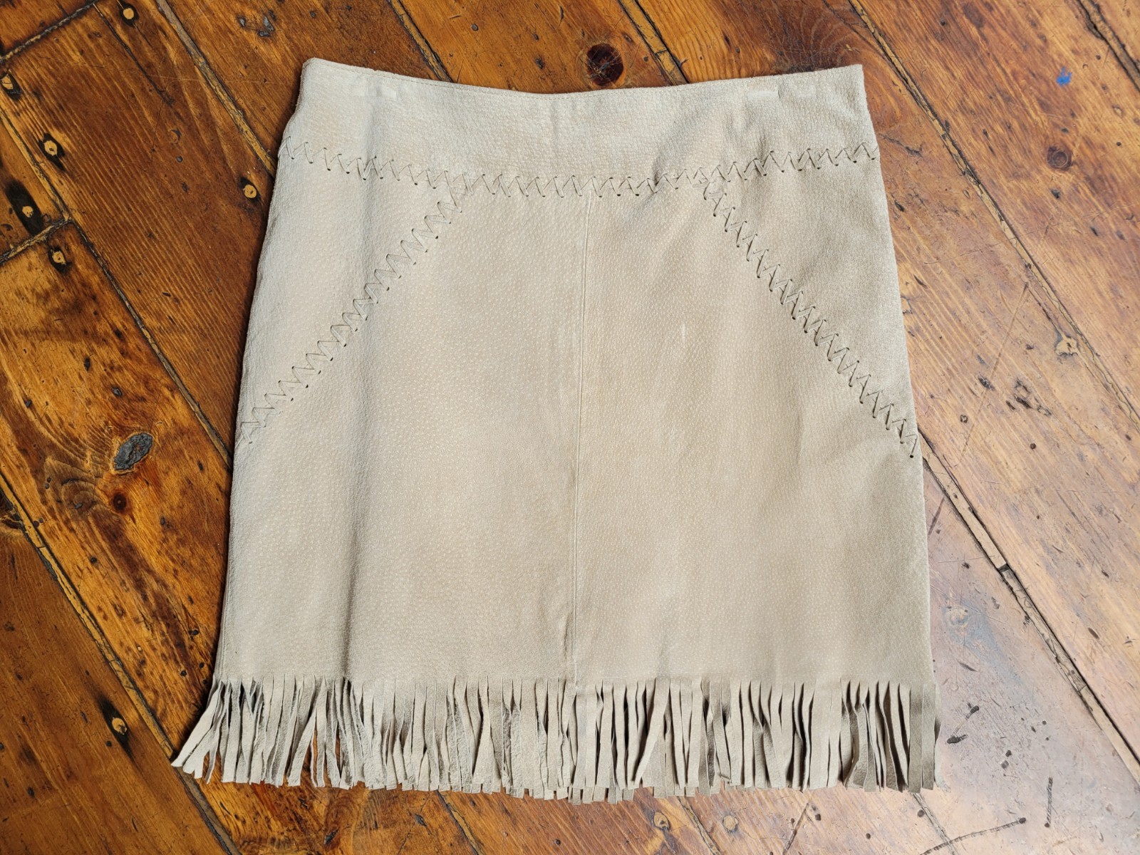 1990s to Y2K leather Mini skirt w braided leather design features Sz 30″ Waist